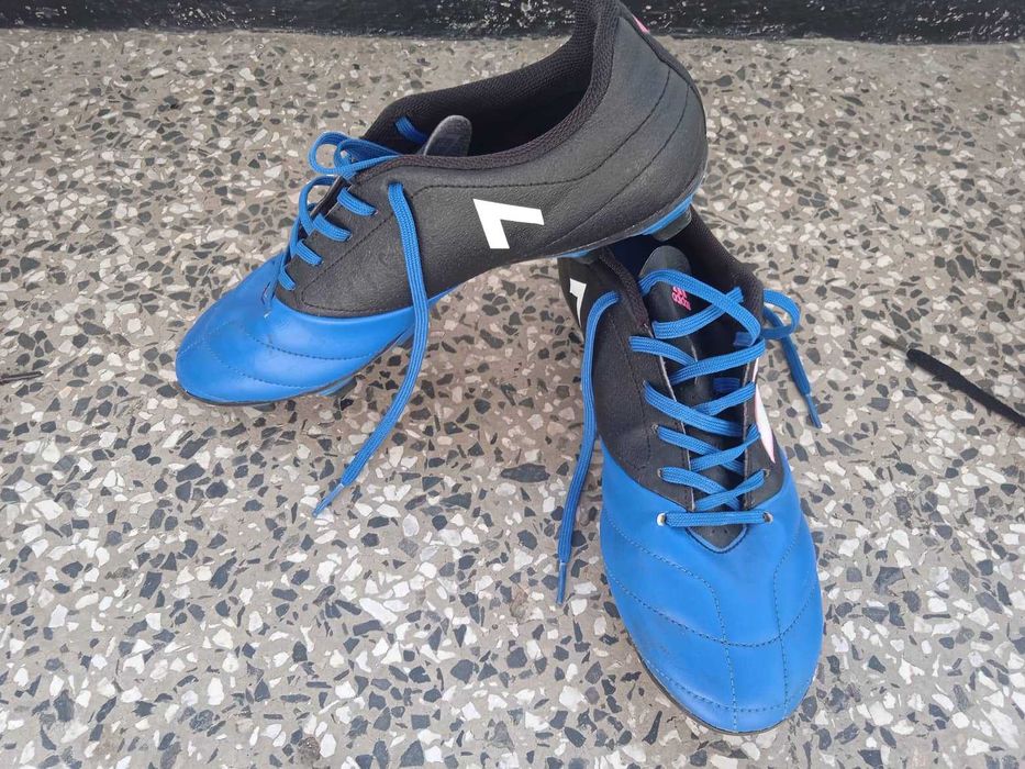 3 чифта  Калеври