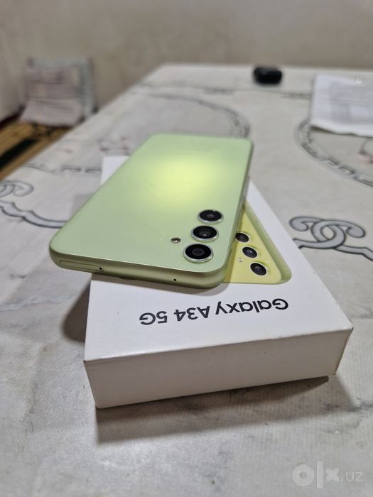 Samsung Galaxy A34 5G ideal holatda