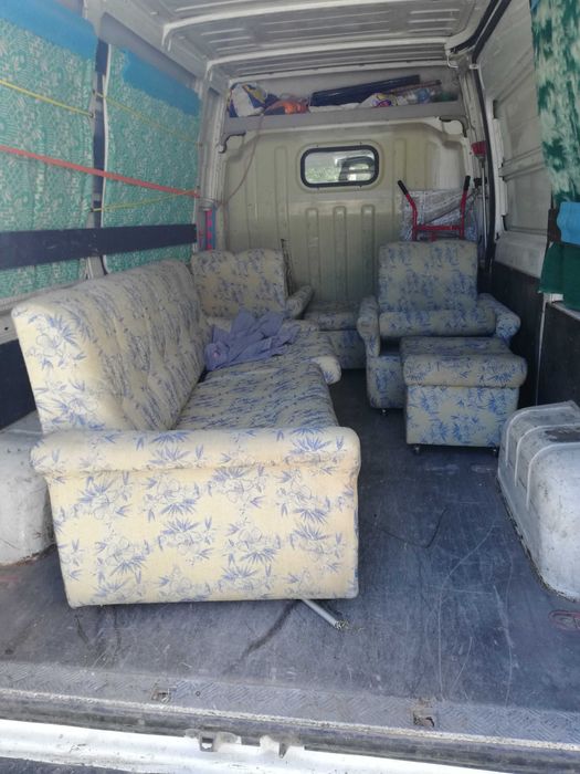 Изхвърляне стари мебели и електроуреди. Почистване мази.