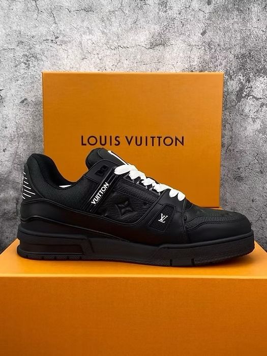 Lv trainers black * calitate premium*