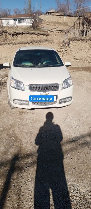 Ravon Nexia 3 sotiladi