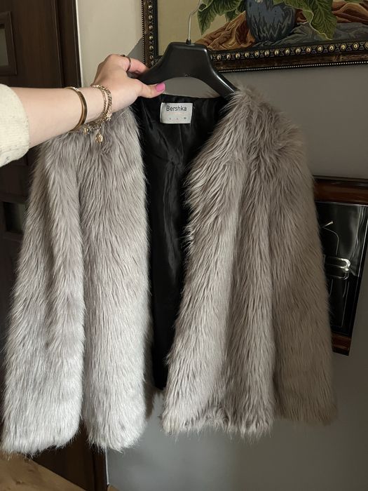 Палто пух bershka Stradivarius