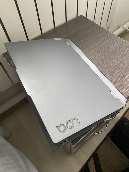 ноутбук Lenovo LOQ