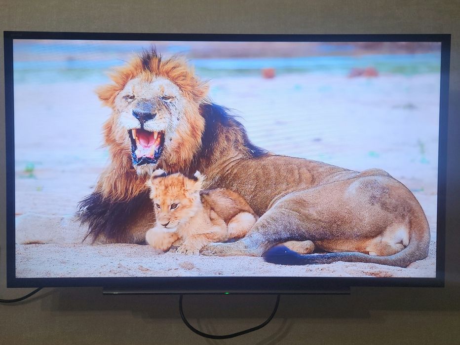 Телевизор SONY Smart tv