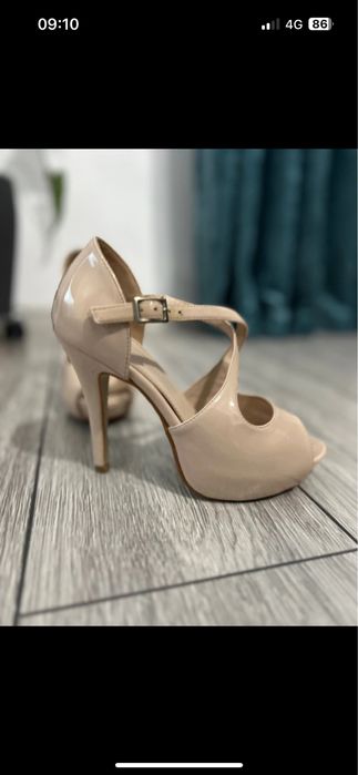 Sandale elegante cu platforma