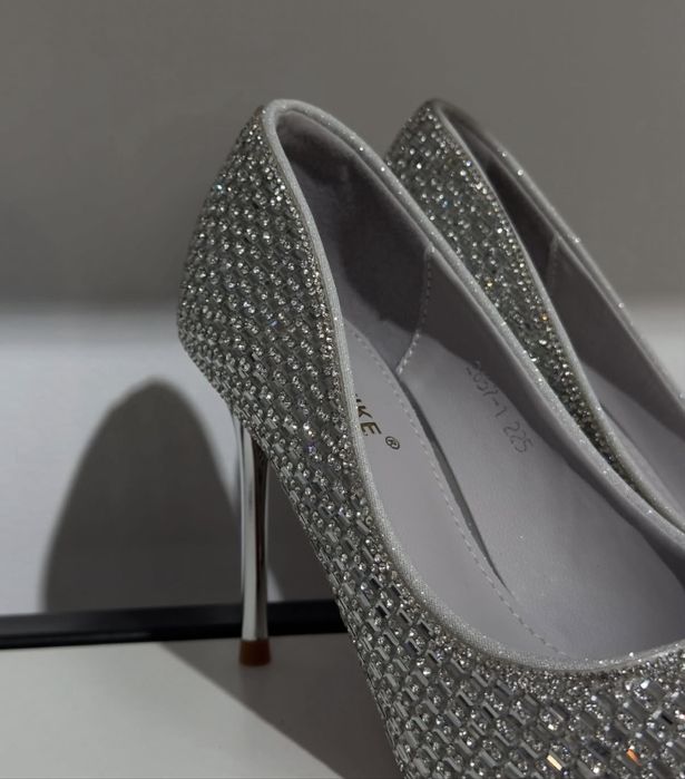 Продам туфли размер 36