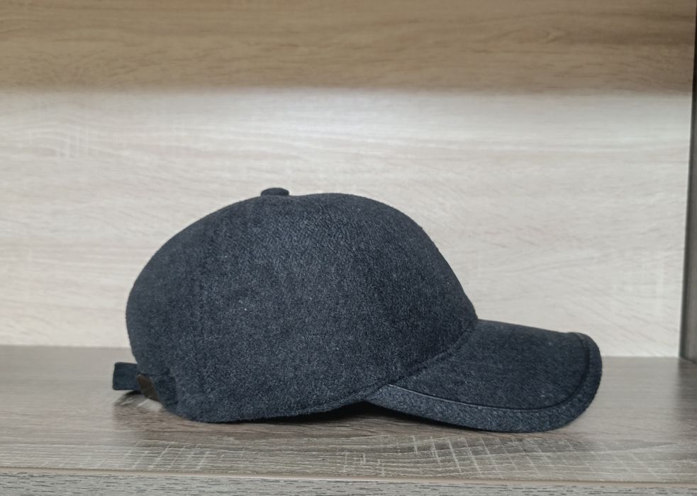 Мужская теплая кепка