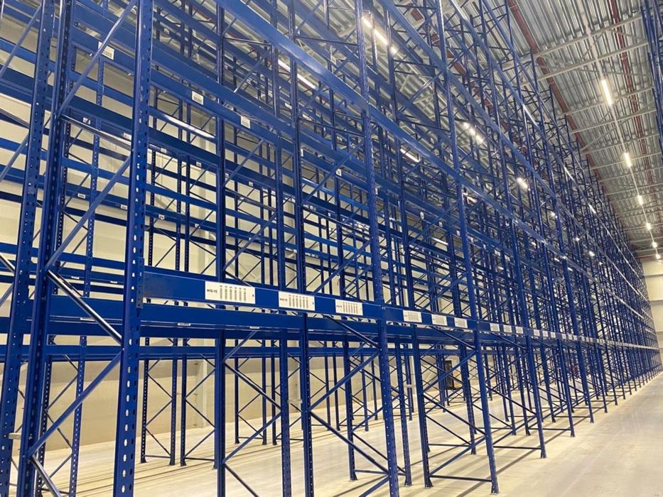 Палетни стелажи / стелажи за склад