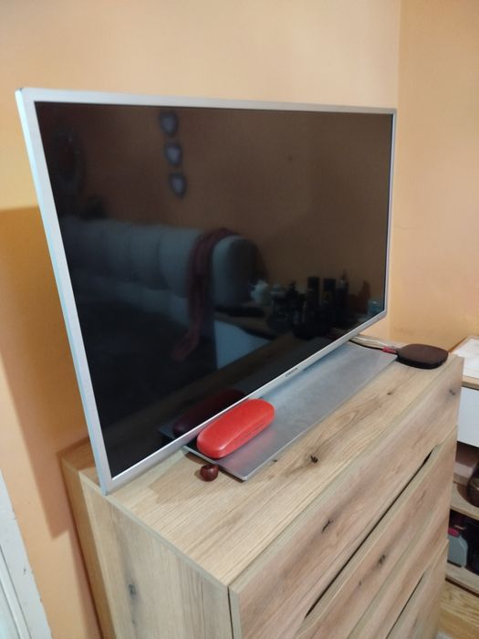 Телевизор Орион 40 инча