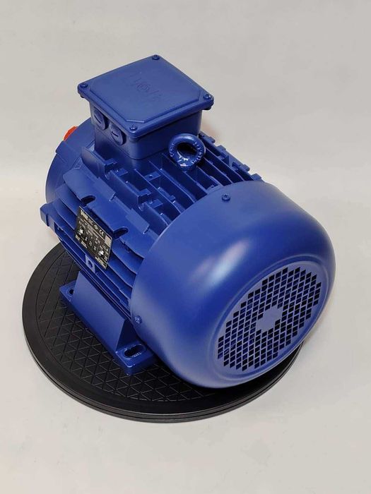 Електродвигател 5,5 кВт, 1450 rpm (Нов, наличен)