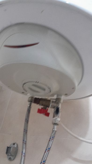 Аристон. Ariston на 100л