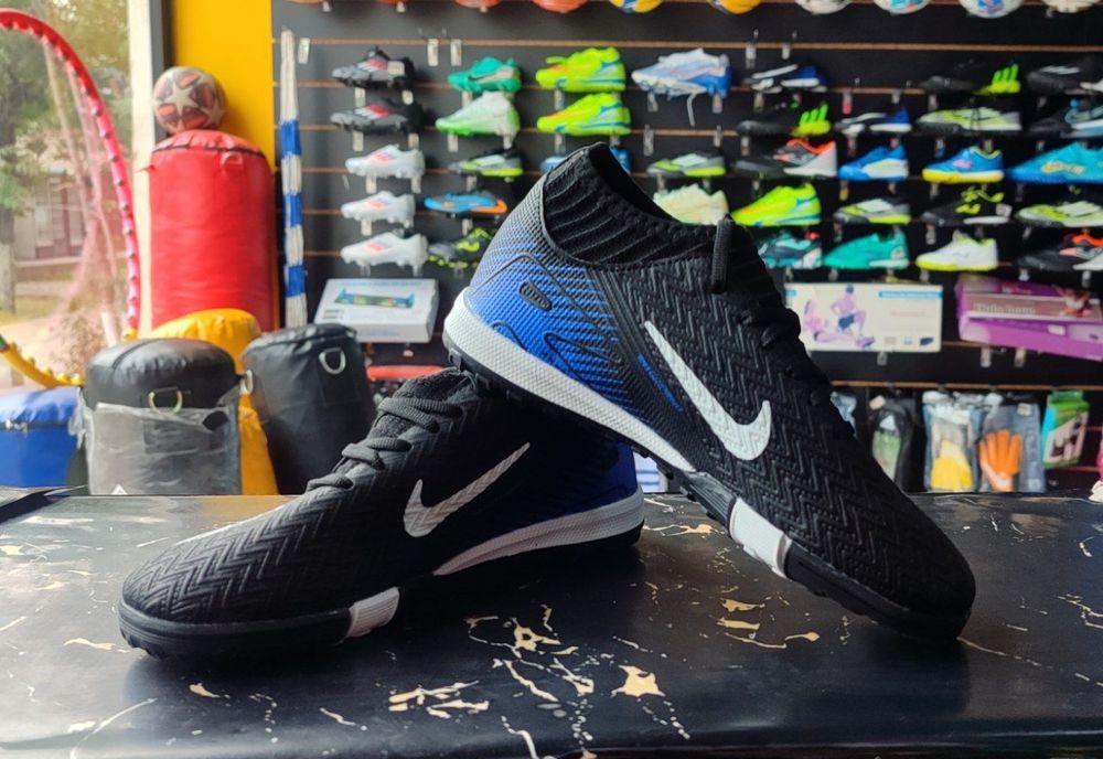 Детские бутсы и сороконожки!