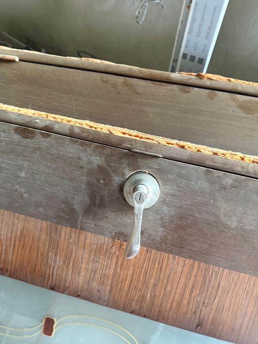 Есіктер сатылады