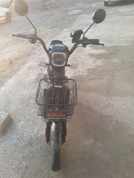 Скутер сотилади кам юрган