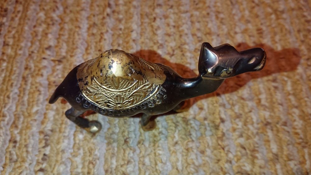 Бронзова статуетка - "Камила"