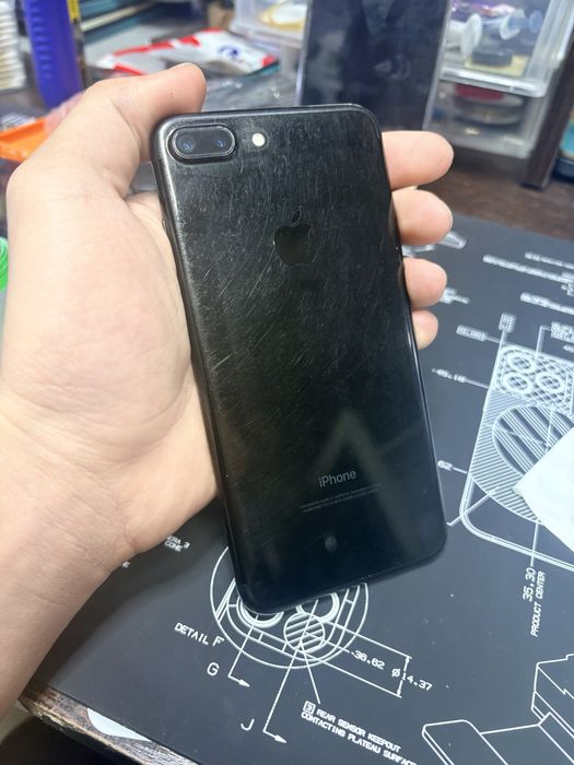 Продам айфон 7+ 256гб