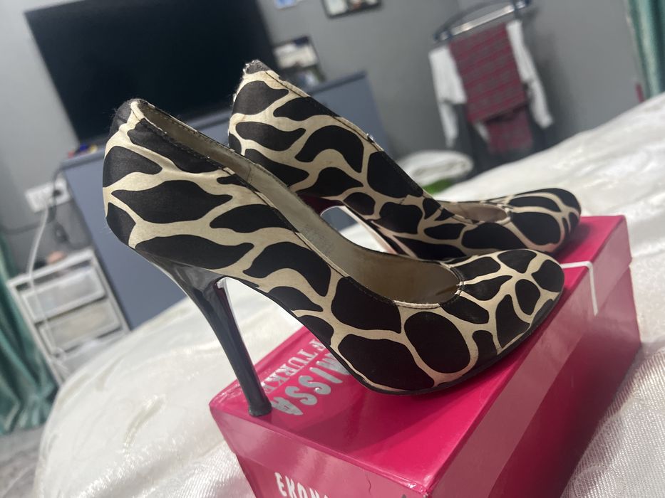 Сатиновые туфли 33 ркзмеоа