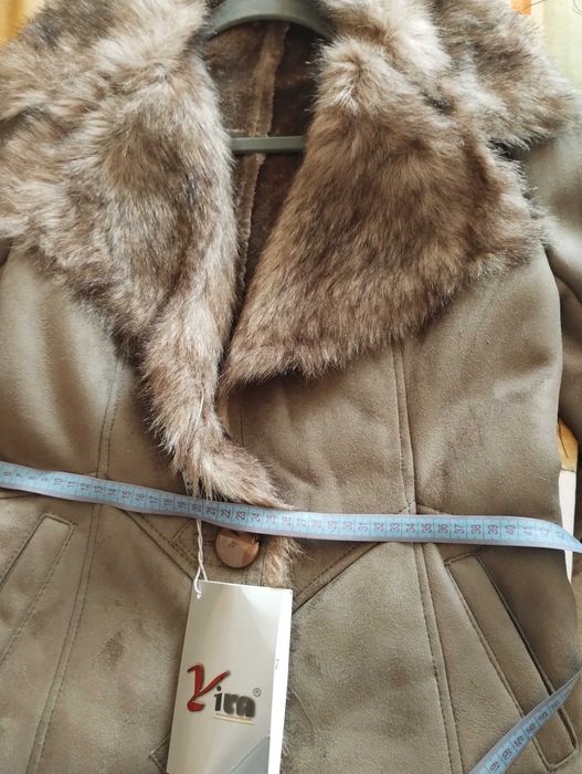 Haină din blană artificială