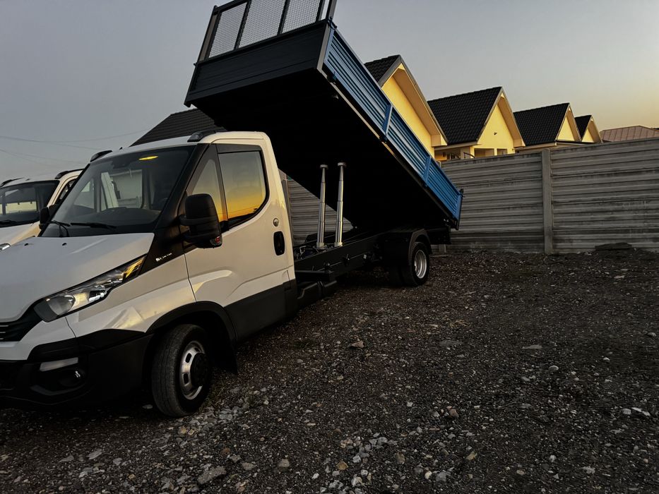 Iveco basculabil pe 3 parti