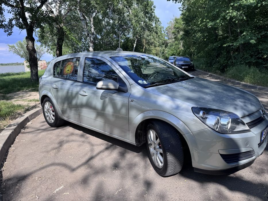 Vând Opel Astra H
