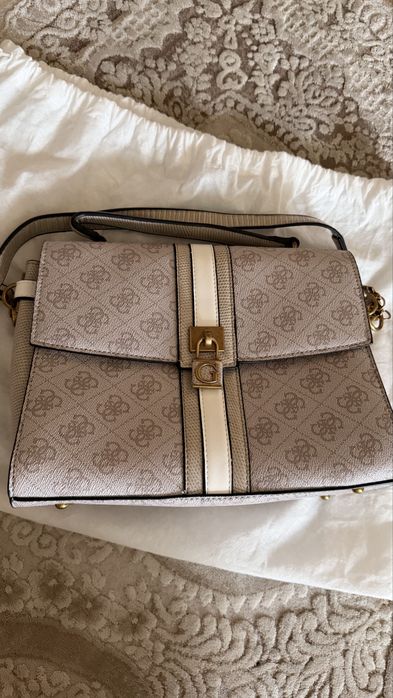 Сумка Guess оригинал