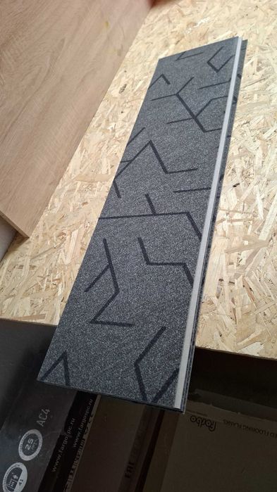 Продам Ковролан 10 кв