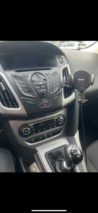 Vând Ford Focus 2012