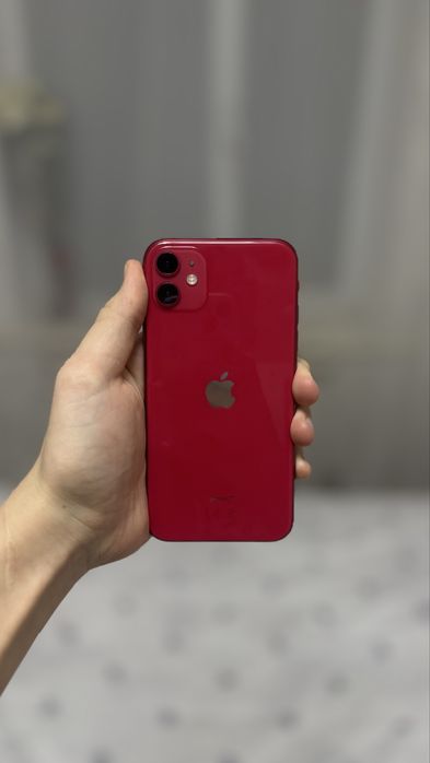 Продам Айфон 11