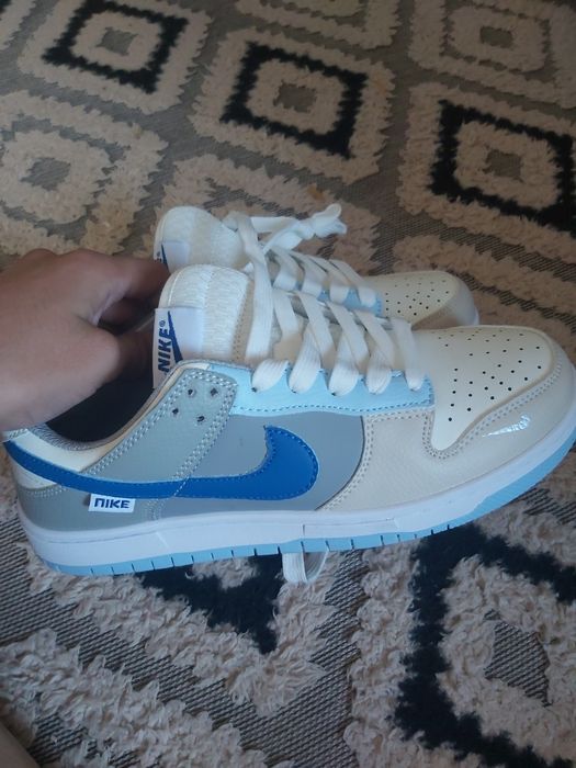 Кроссовки nike gray wolf