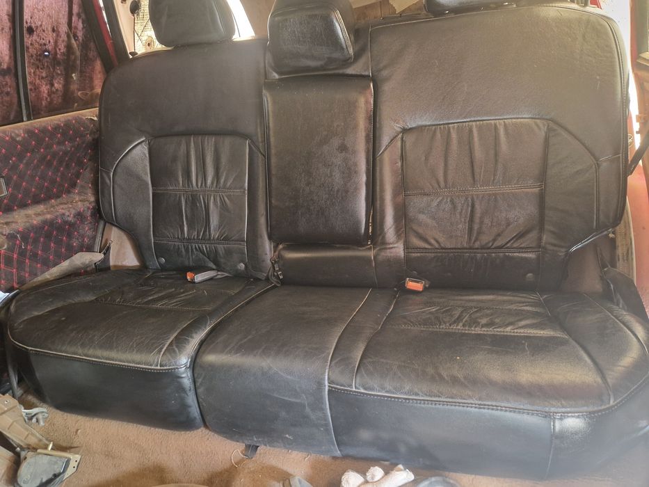 Продам сиденья на Гольф2