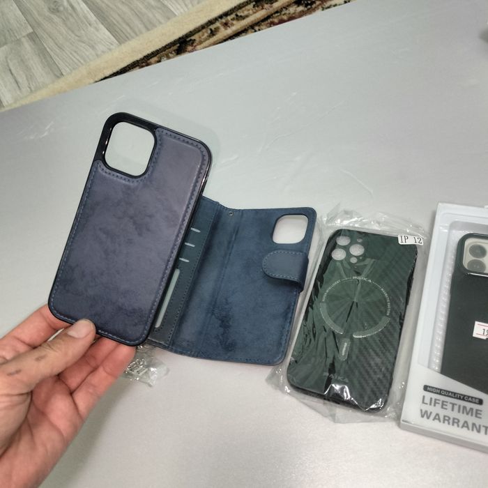 Чехлы для айфон 12pro  комплект