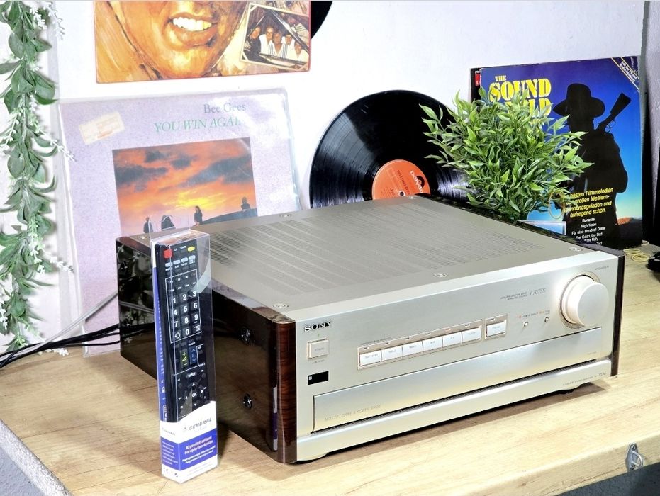 Amplificator SONY TA-F707 ES, gold șampanie, laterale lemn , Japan