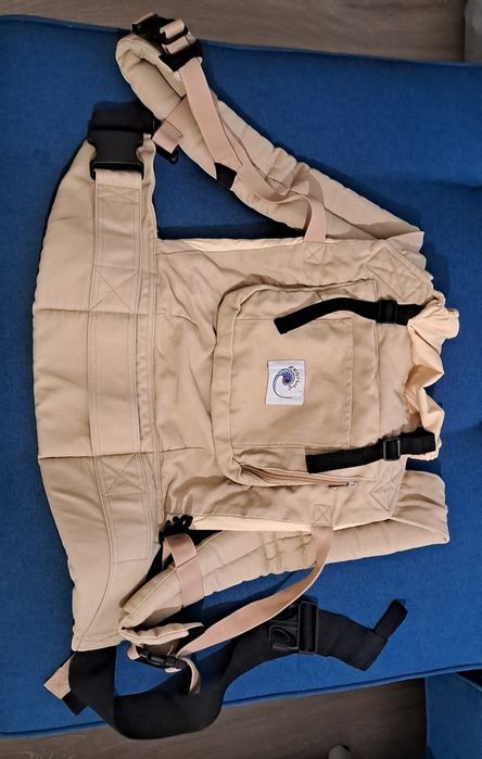 Marsupiu ergobaby