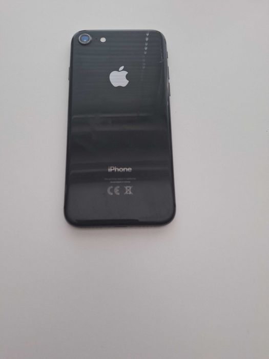 iPhone 8, 64GB, Черен