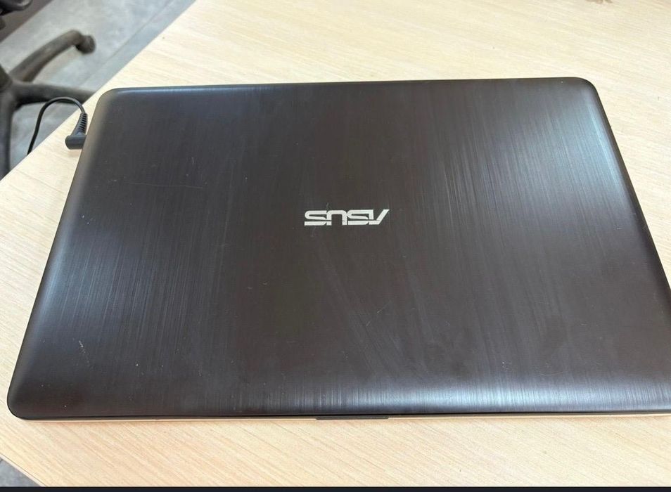 Ноутбук Asus X540YA