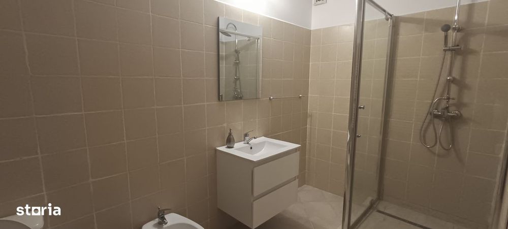 Garsoniera mansarda nanterre