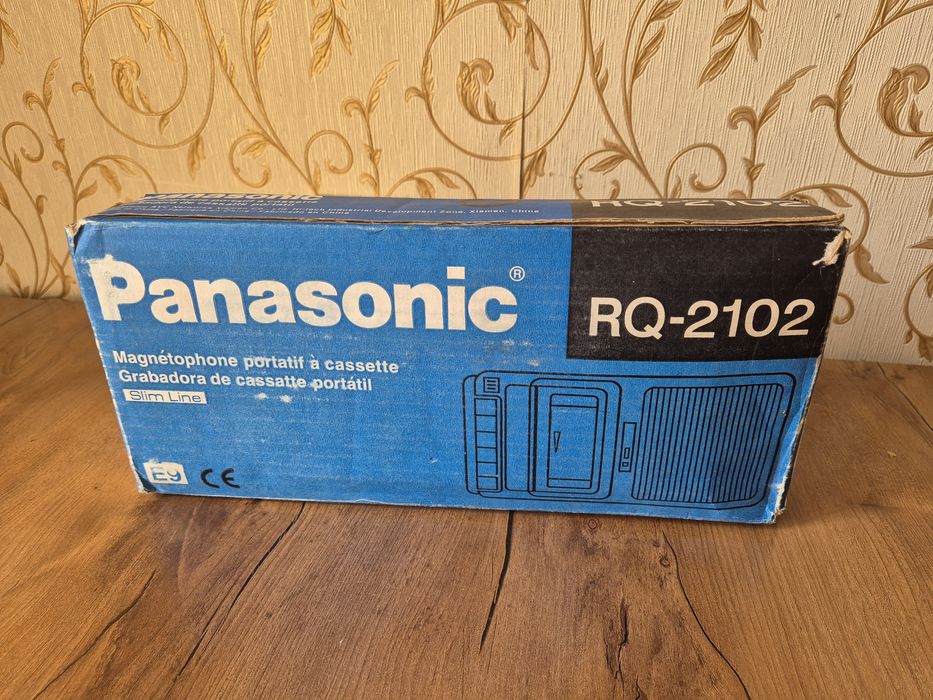 panasonic rq-2102