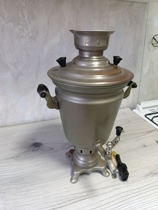 Продам электрический самовар