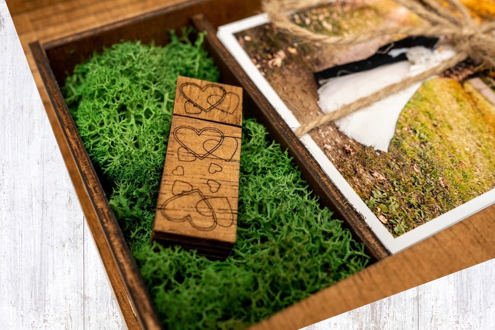 Cutie din lemn - Personalizata - stick 32GB 64GB 128GB - Print foto