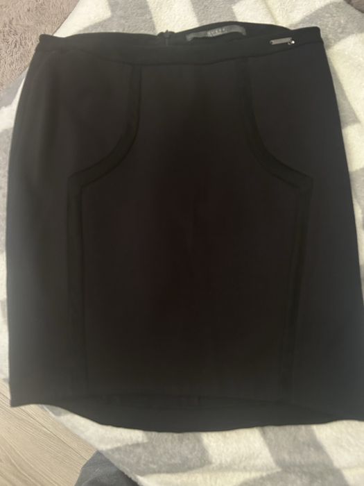 Fusta guess dama marimea M