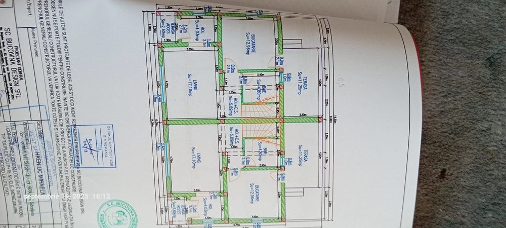 Casă tip duplex  la stradă asfaltată