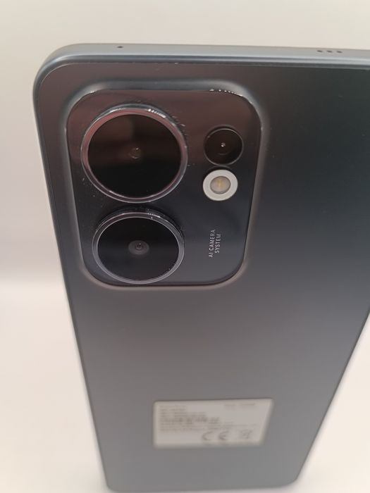 GSM: OPPO  Reno 13 FS  / 521GB.