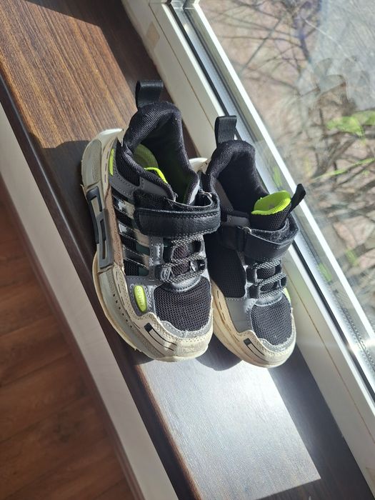 Продам обувь по 1000