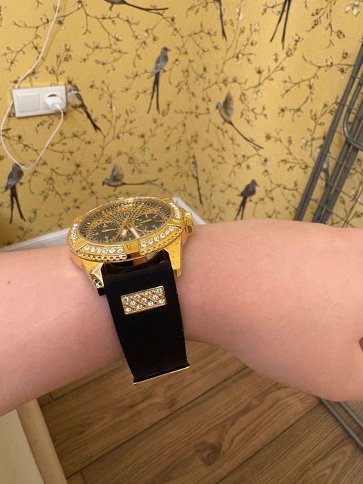 Продам часы guess оригинал
