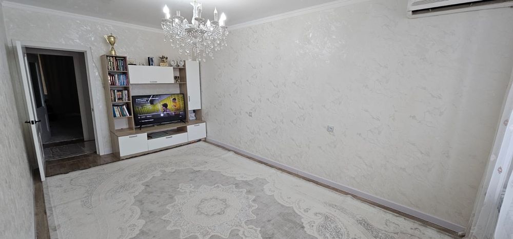 Продается 4-х комнатная квартира