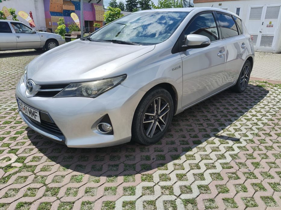 TOYOTA Auris 2015 — imagine 2