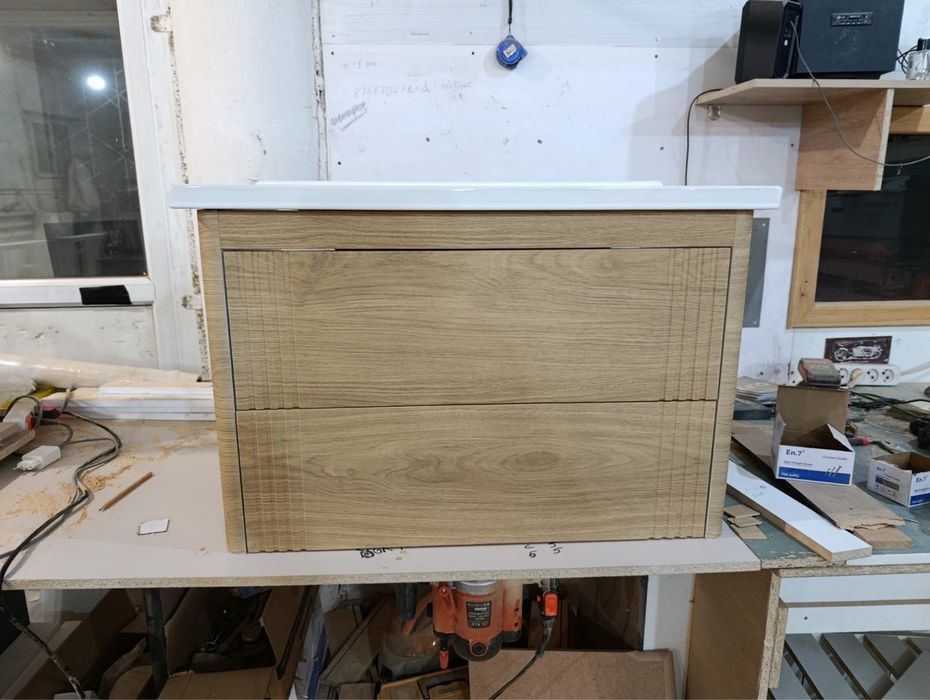 навесной тумба новый