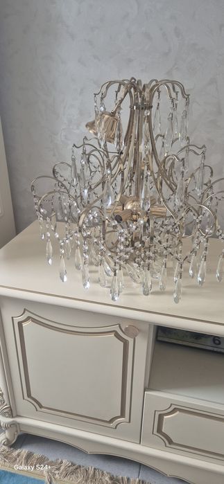 Люстра в гостиную