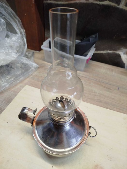 Lampa cu gaz si fitil