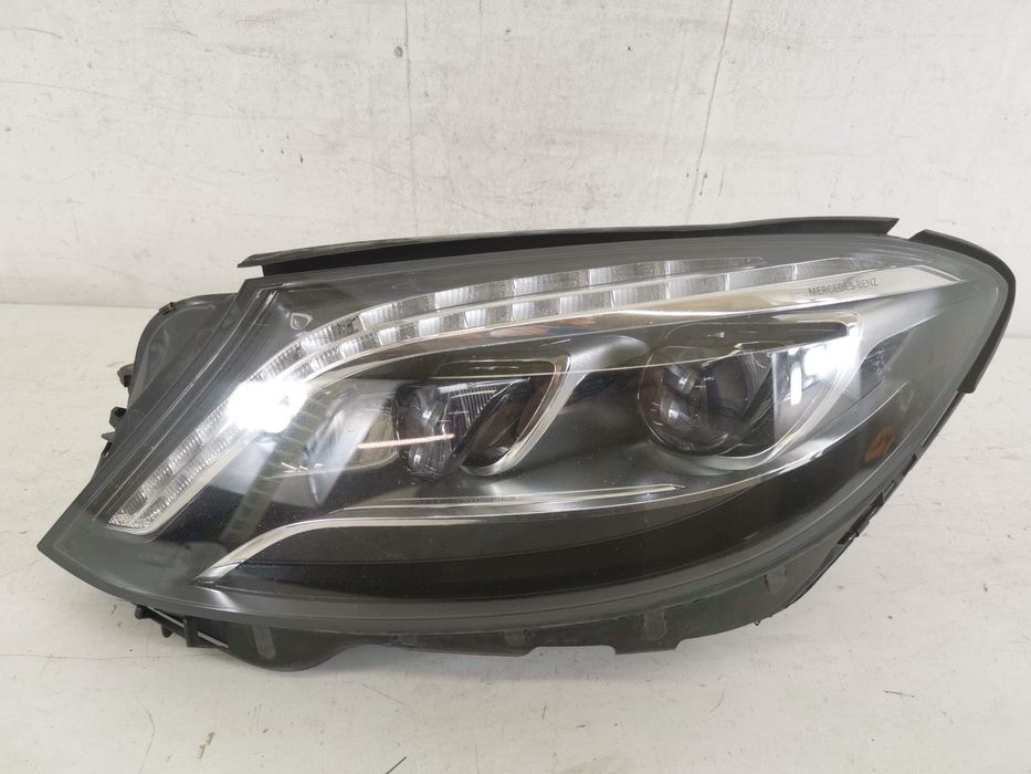 Фар Ляв Пълен Лед Интелигентна Светлинна Система Мерцедес-Бенц С-Клас